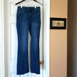 Kut from the Kloth Nicole Women's high rise boot cut jeans NWOT - #46-T💛